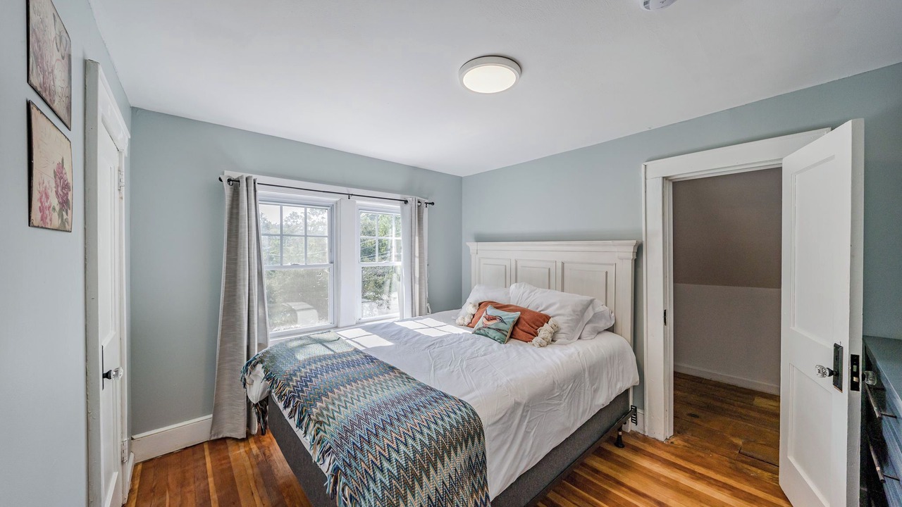 Photo of Bedroom in Liberty