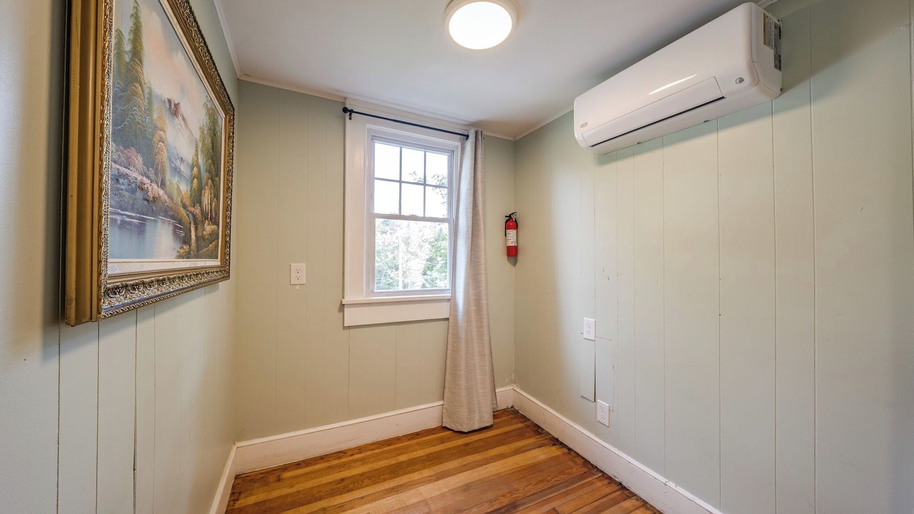 Photo of Others in Liberty