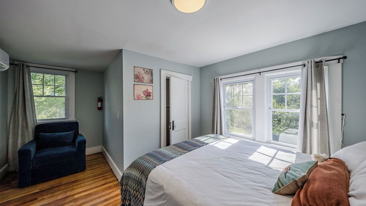 Photo of Bedroom in Liberty