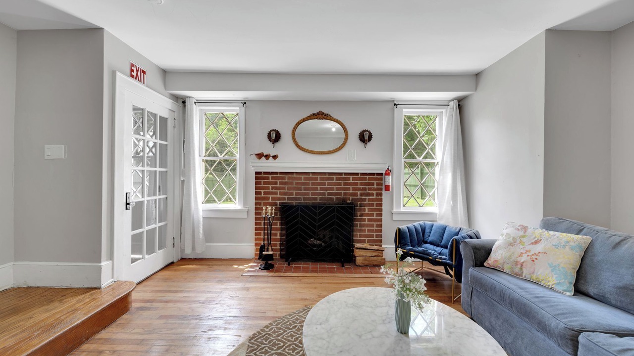 Photo of Others in Liberty