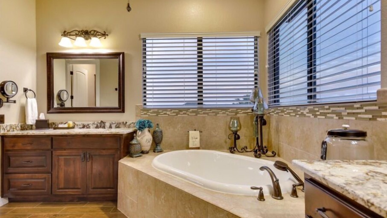 Photo of Bathroom in Highland Lake Estates