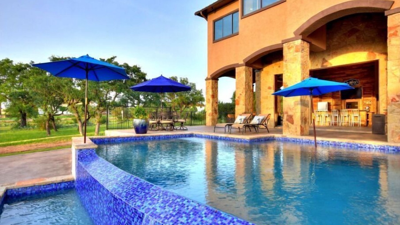 Photo of Outdoor in Highland Lake Estates
