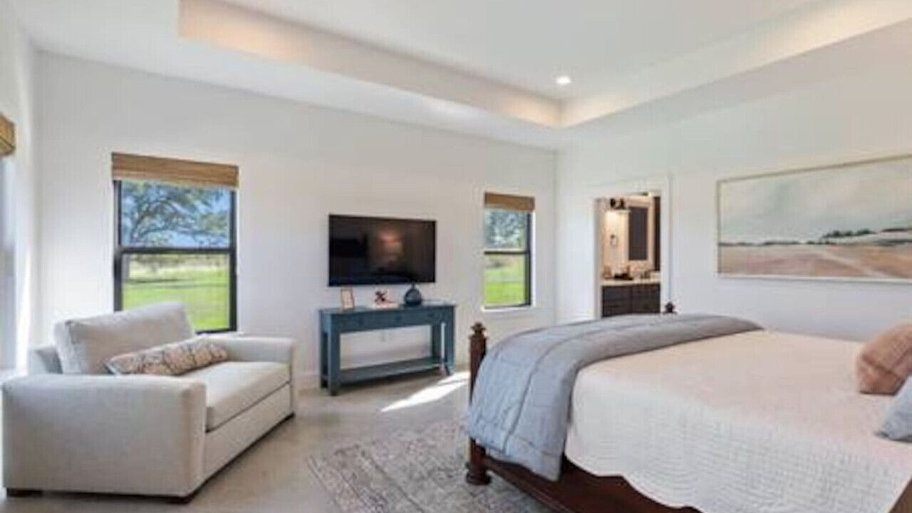Photo of Bedroom in La Grange