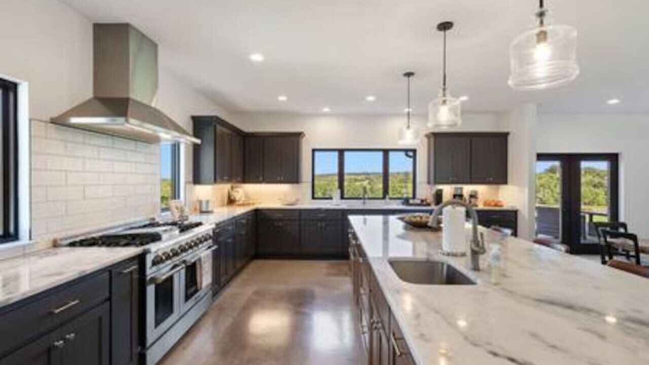 Photo of Kitchen in La Grange