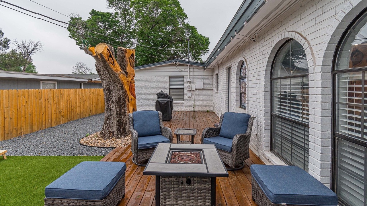 Photo of Outdoor in Shearer Hills - Ridgeview