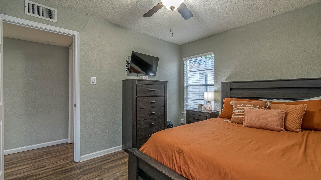 Photo of Bedroom in Shearer Hills - Ridgeview