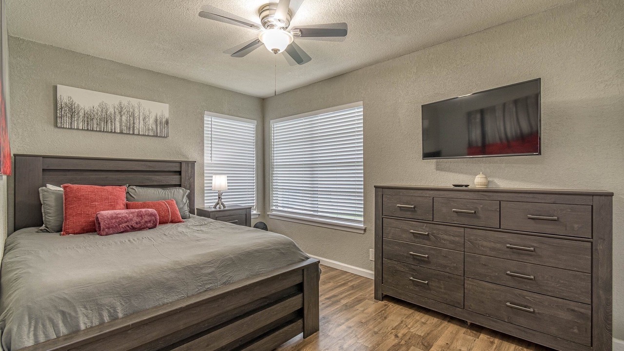 Photo of Bedroom in Shearer Hills - Ridgeview