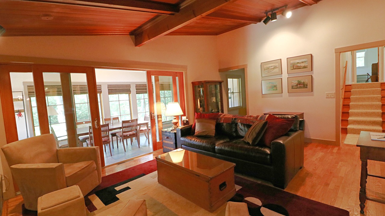 Photo of Livingroom in Chautauqua