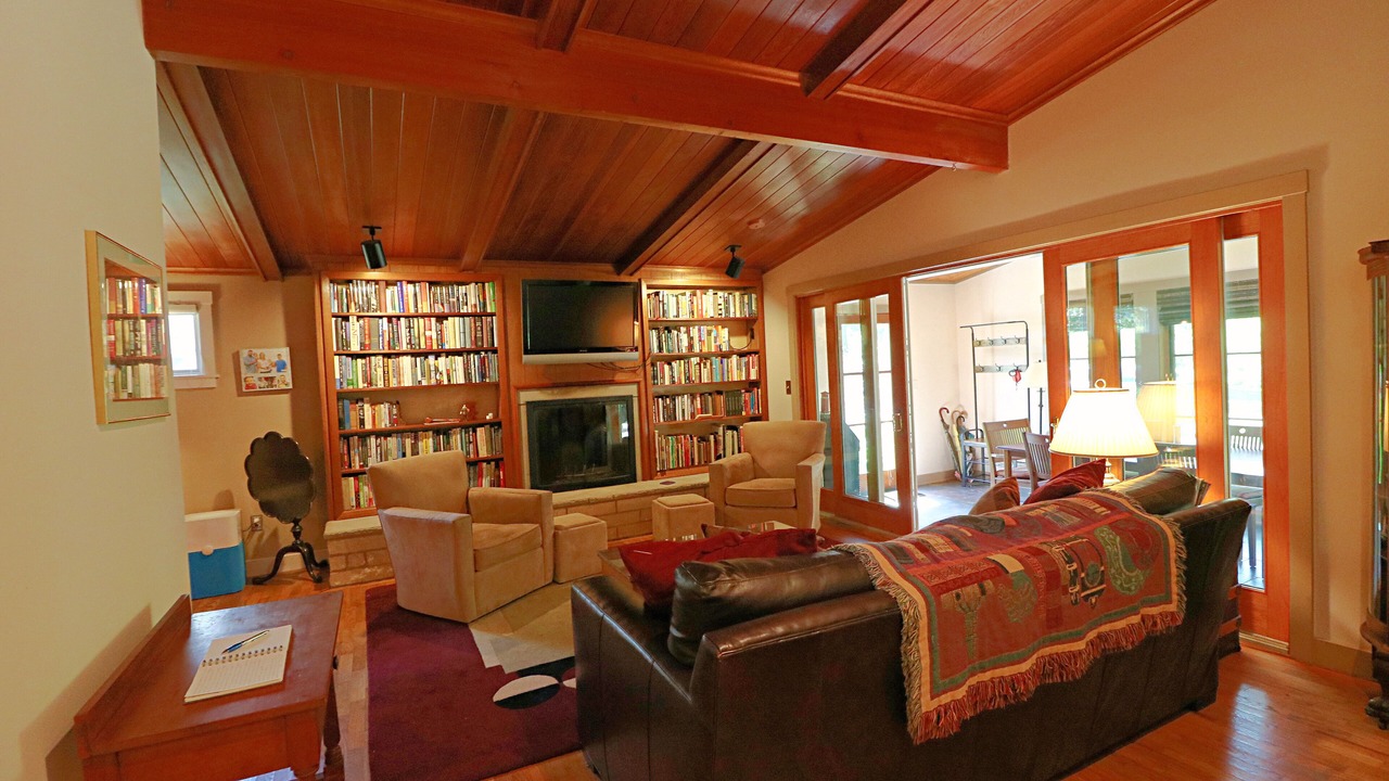 Photo of Livingroom in Chautauqua