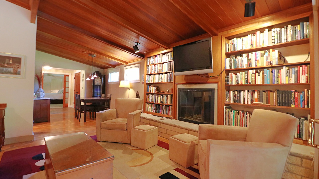 Photo of Livingroom in Chautauqua