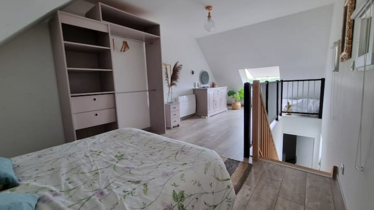 Photo of Bedroom in Conflans-Sainte-Honorine