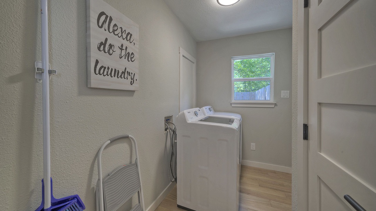 Photo of Bedroom in Garfield