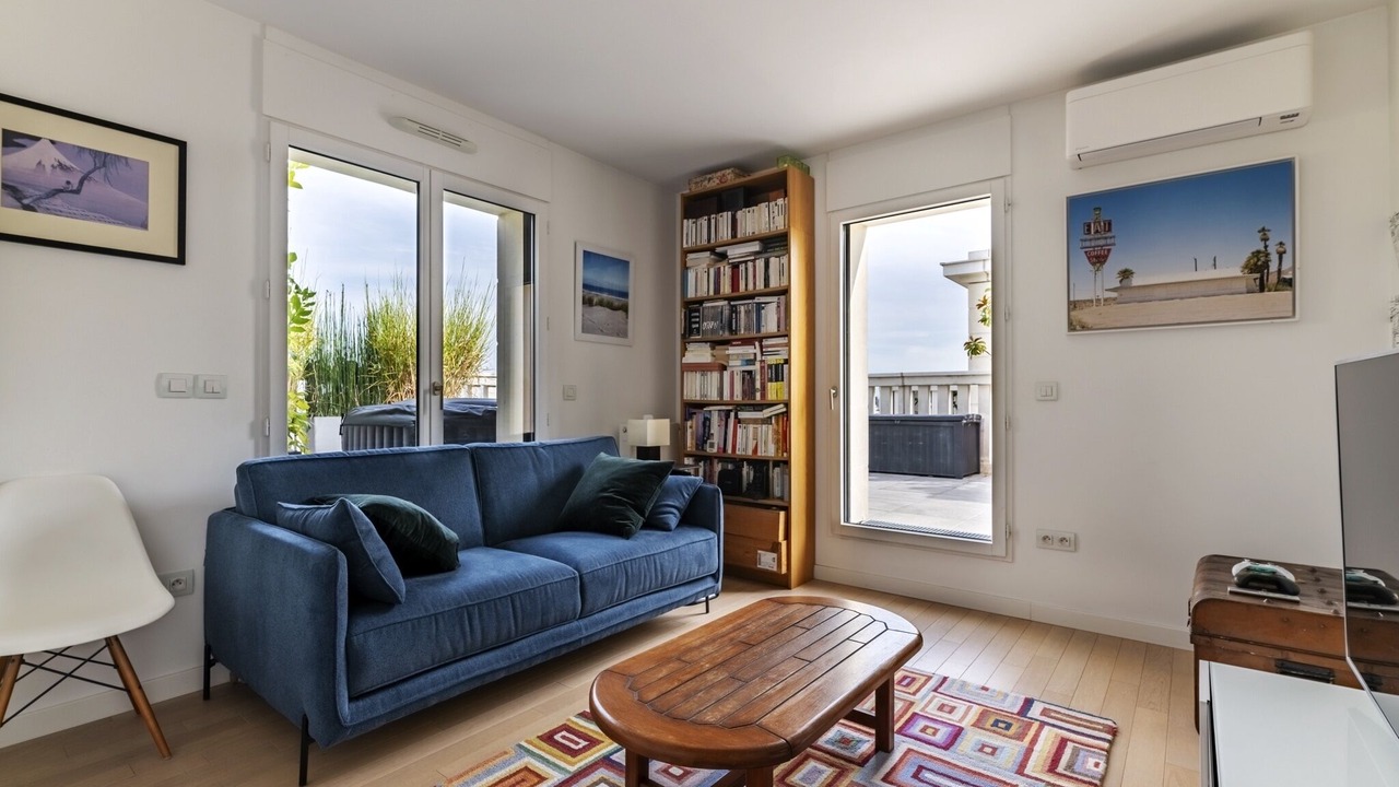 Photo of Livingroom in Levallois-Perret