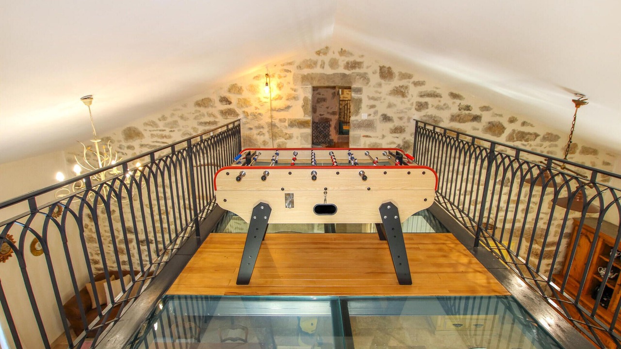 Photo of Others in Banne