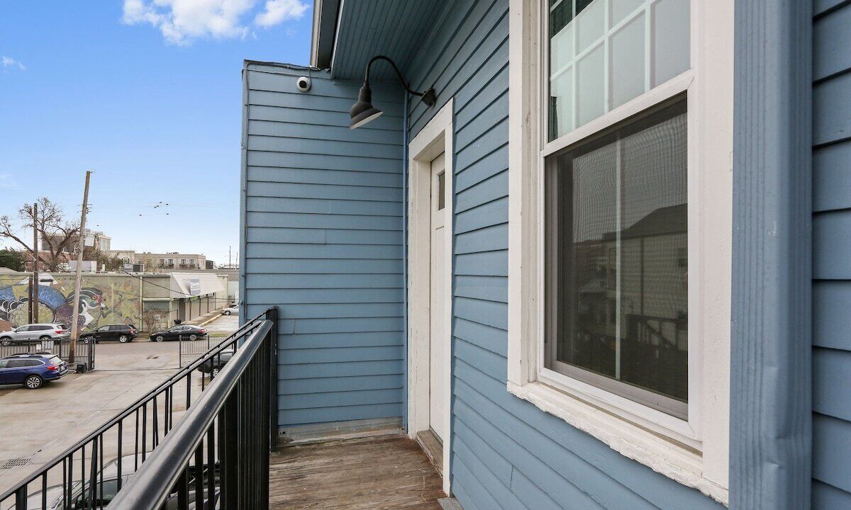 Photo of Outdoor in Freret