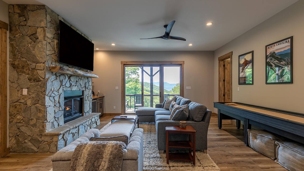 Photo of Livingroom in Banner Elk