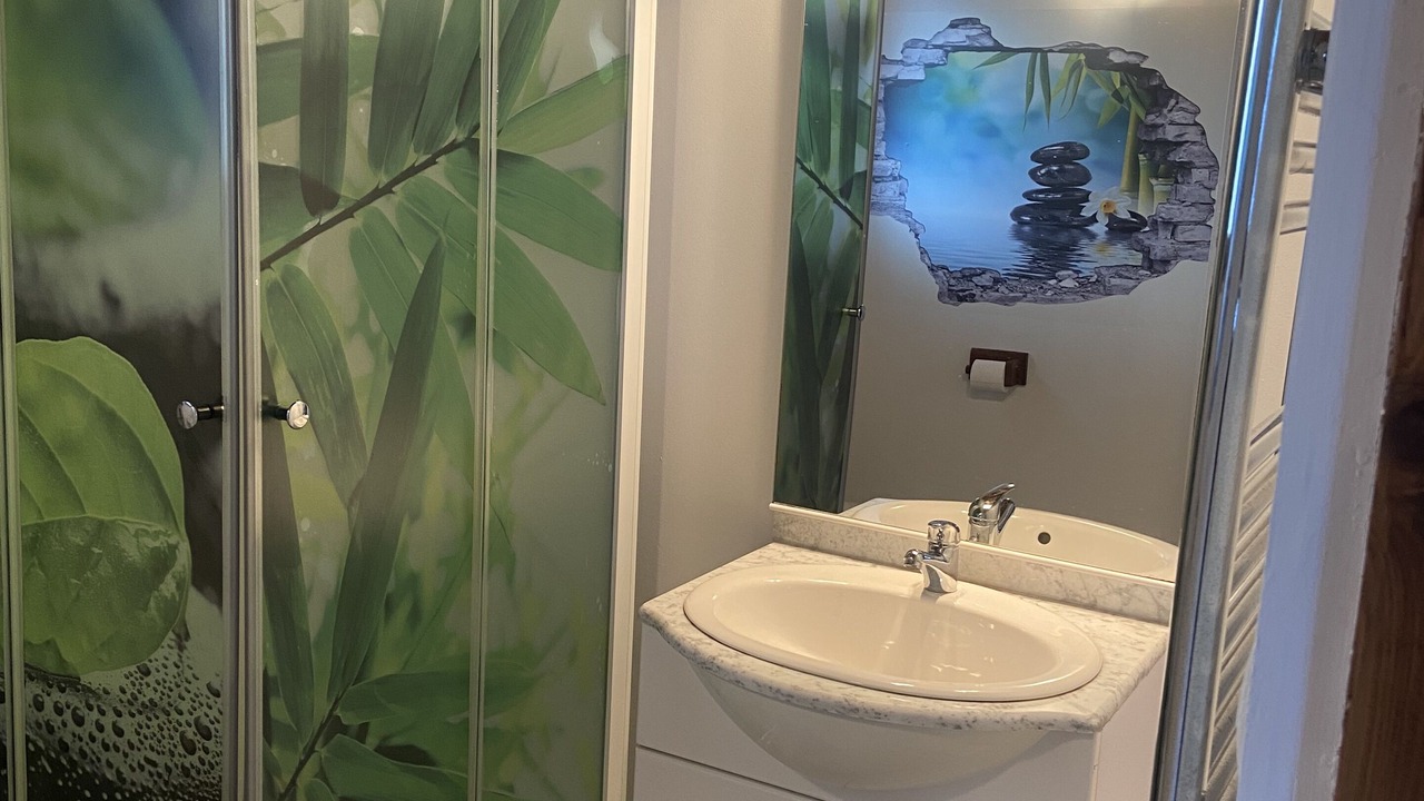 Photo of Bathroom in Ponches-Estruval