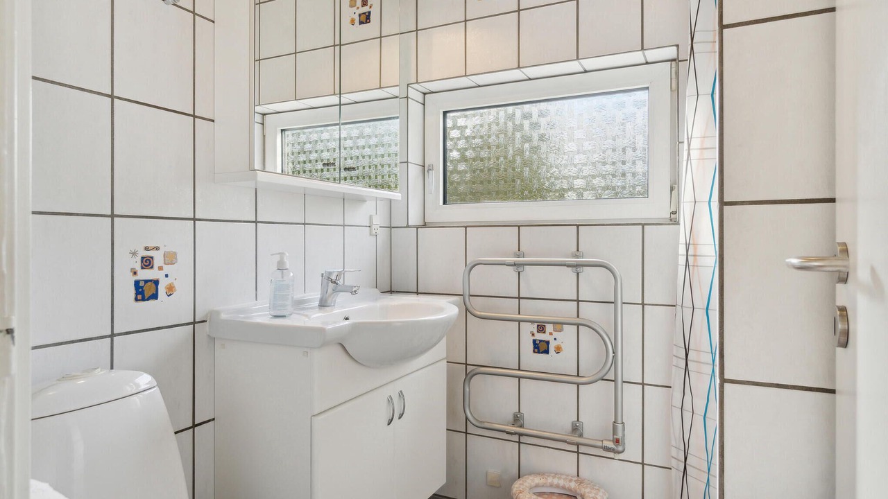 Photo of Bathroom in Yderby