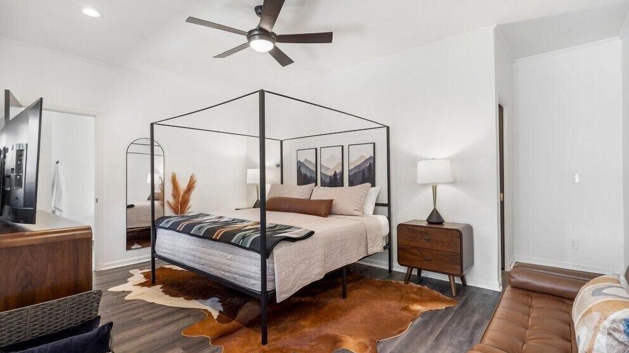 Photo of Bedroom in Maple Ridge