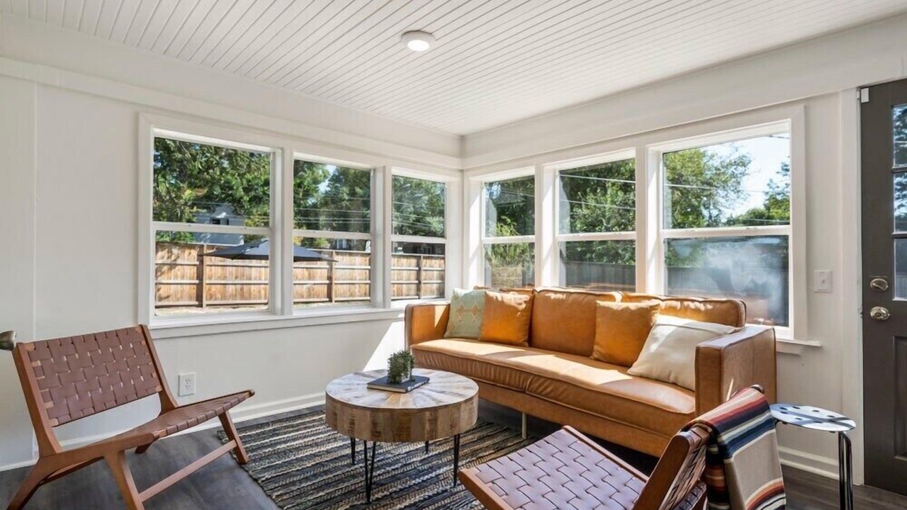 Photo of Livingroom in Maple Ridge