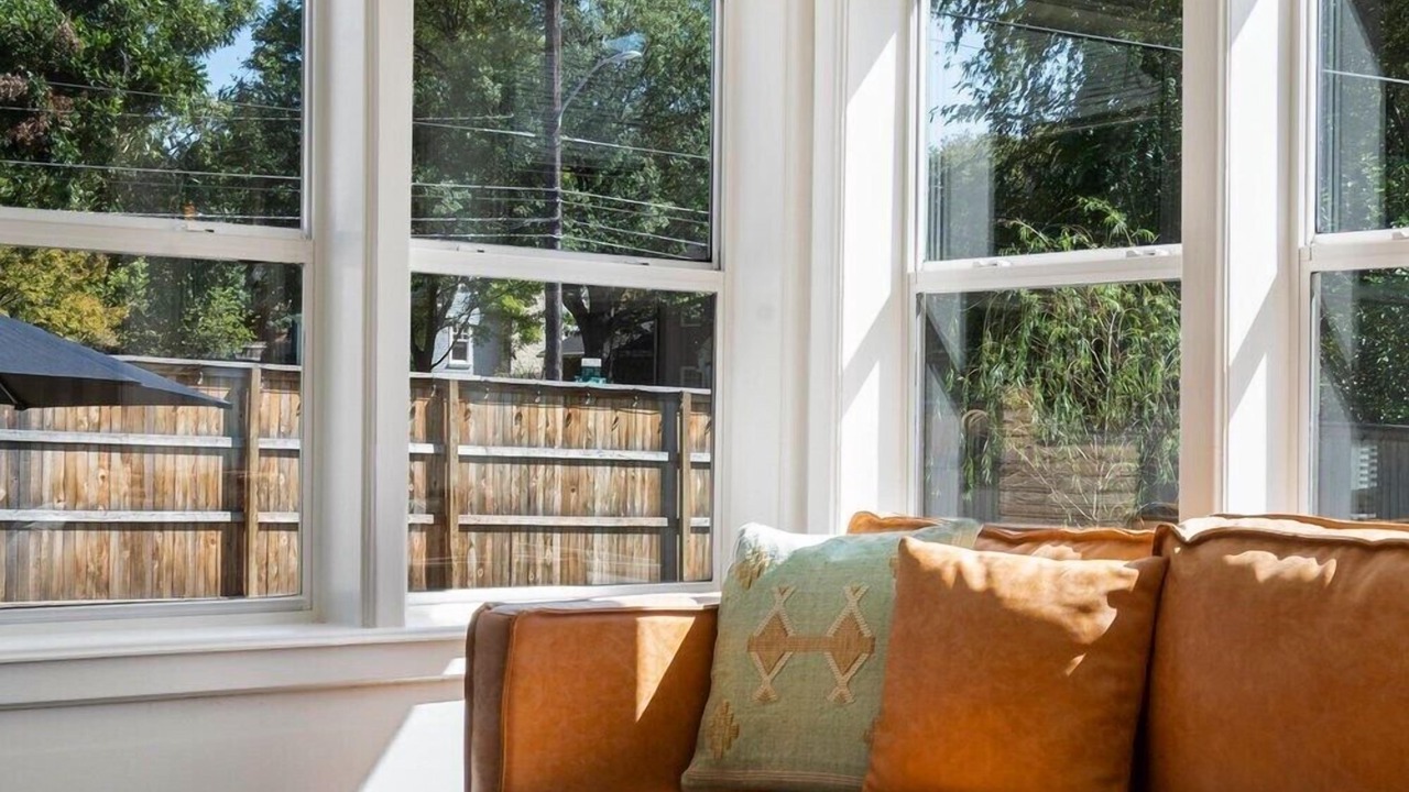 Photo of Livingroom in Maple Ridge