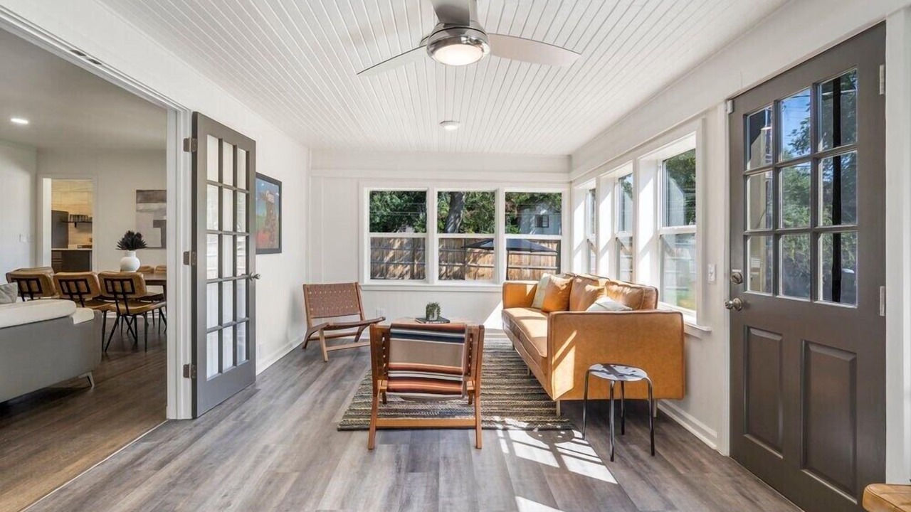 Photo of Livingroom in Maple Ridge