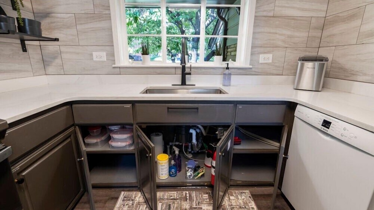 Photo of Kitchen in Maple Ridge