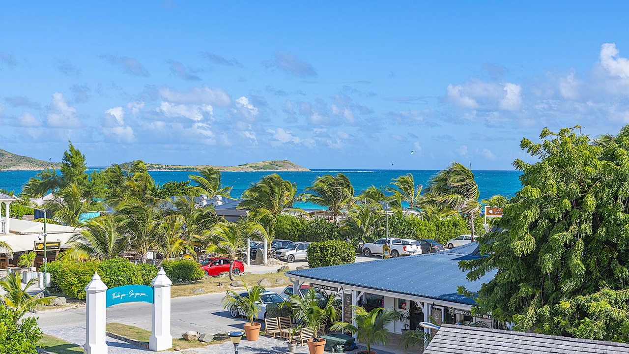 Photo of Outdoor in Orient Bay