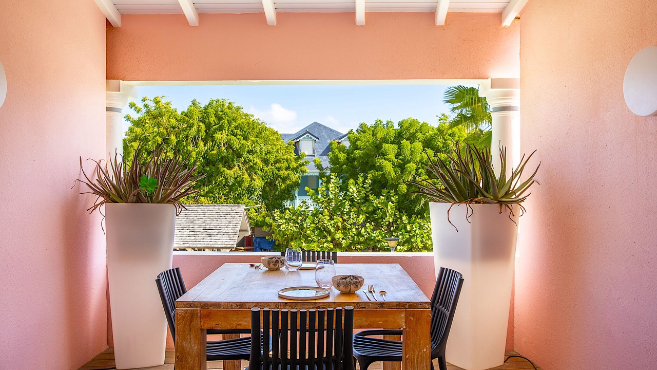 Photo of Outdoor in Orient Bay