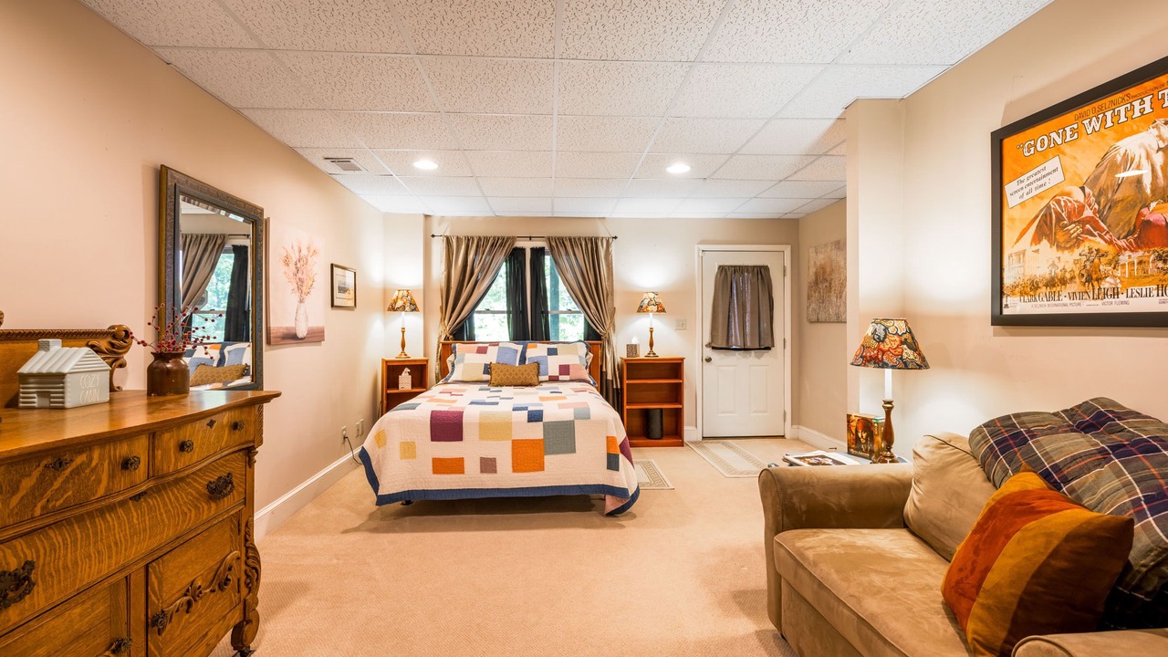 Photo of Bedroom in Clarkesville