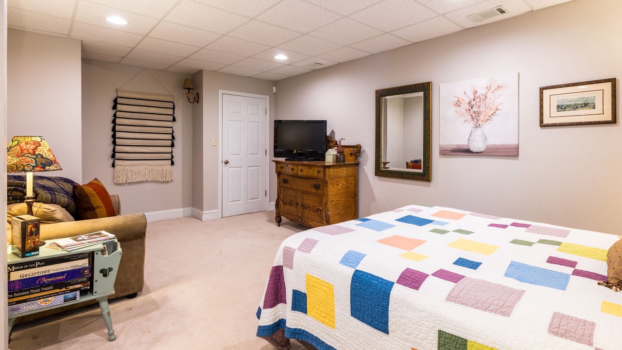 Photo of Bedroom in Clarkesville