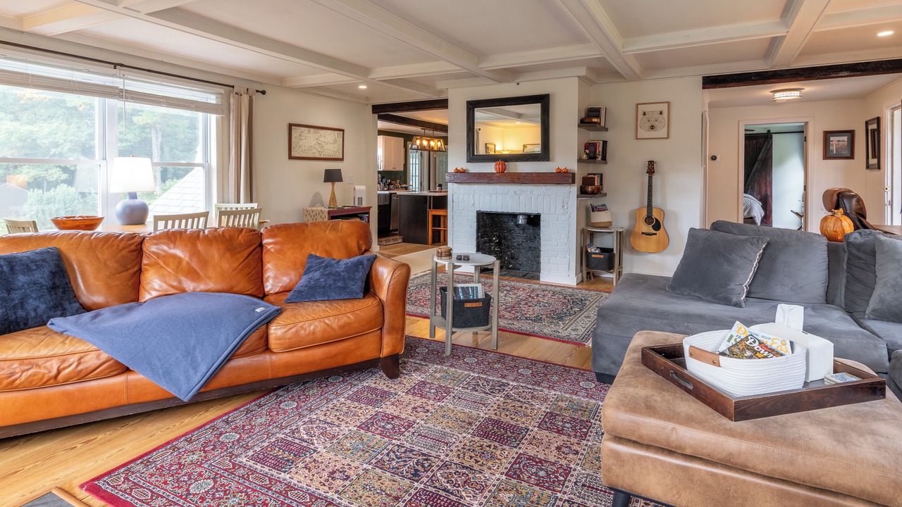 Photo of Livingroom in Hallowell