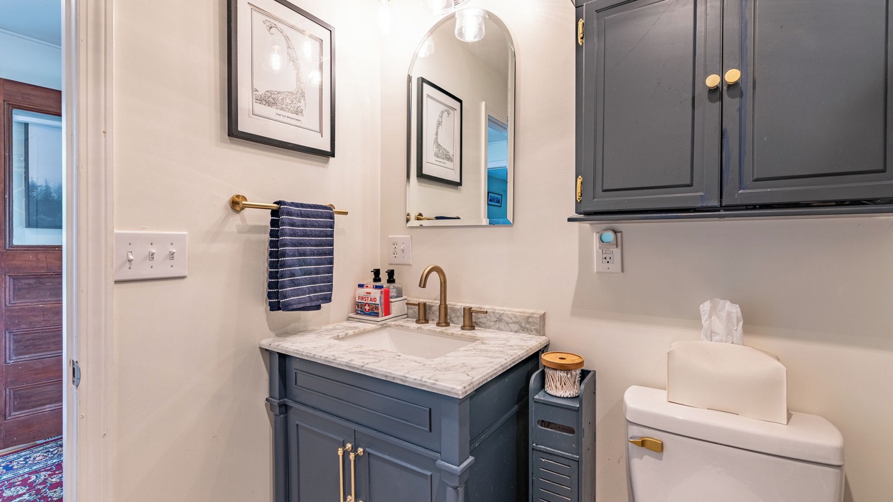 Photo of Bathroom in Hallowell