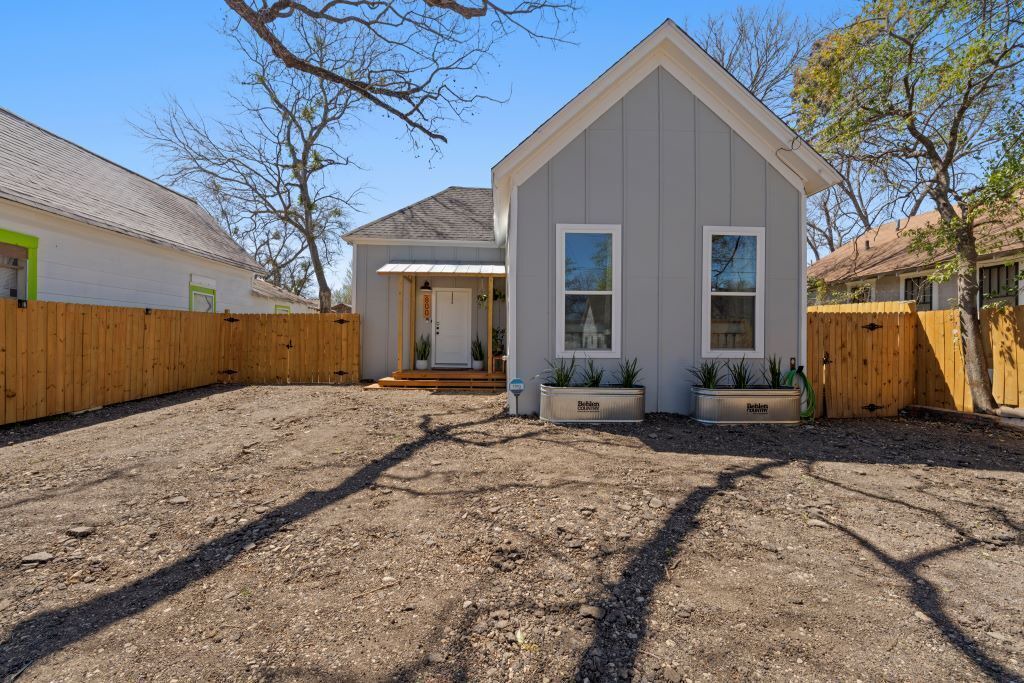 Photo of Outdoor in Waco