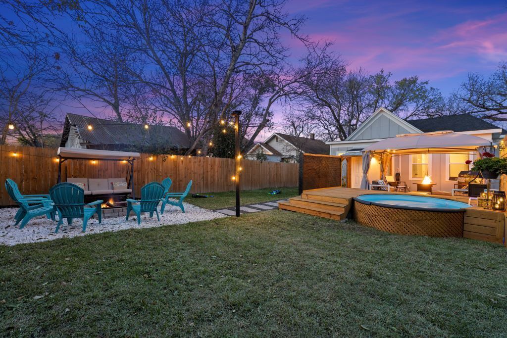 Photo of Outdoor in Waco