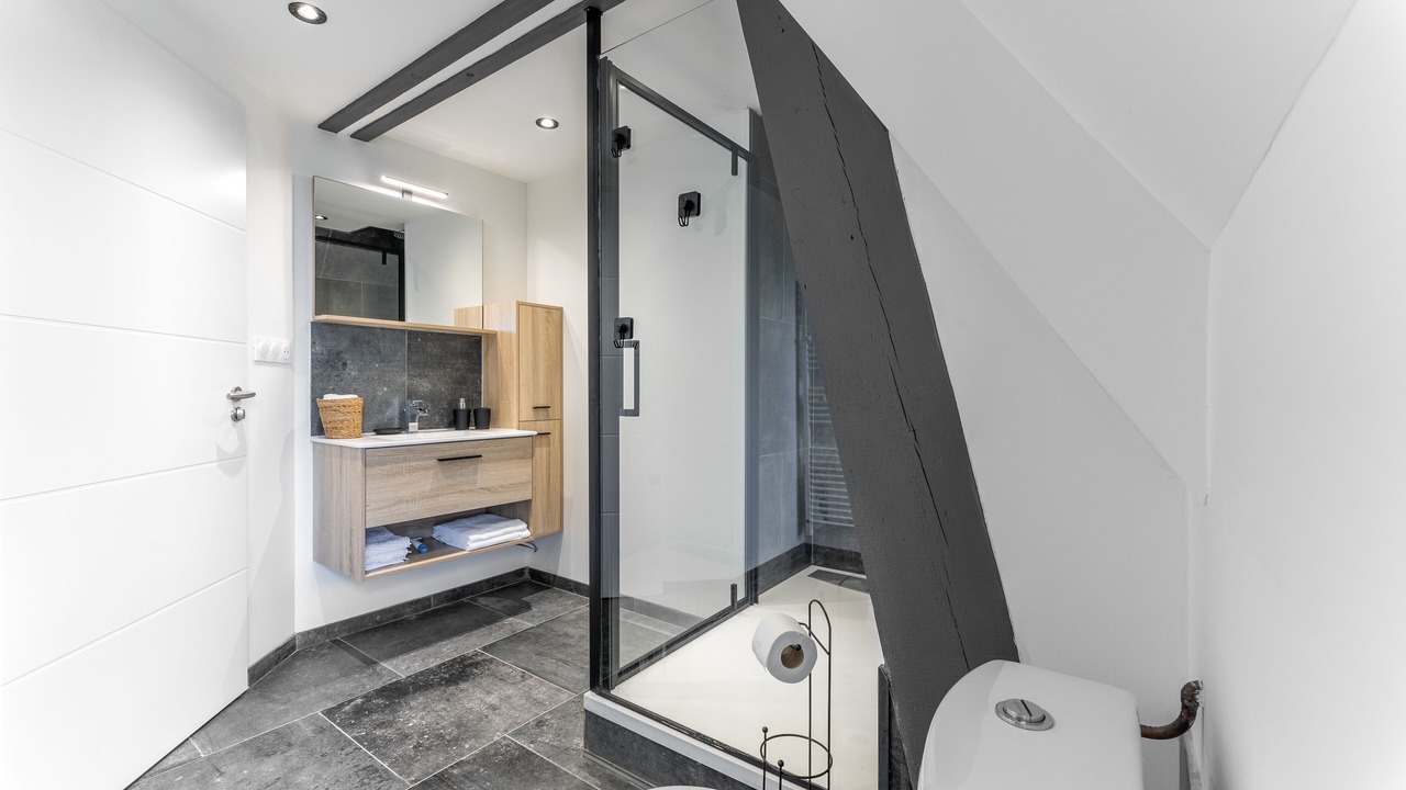Photo of Bathroom in Cassel