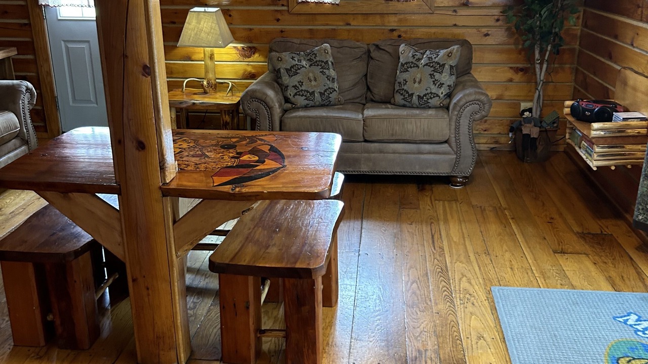 Photo of Livingroom in Town of Carrollton