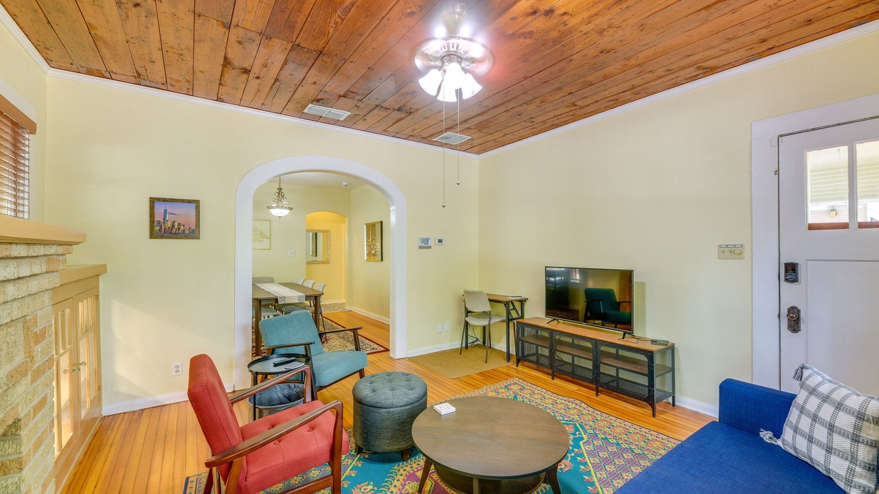 Photo of Livingroom in Jefferson