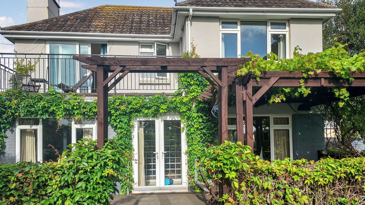 Photo of Outdoor in Roundham