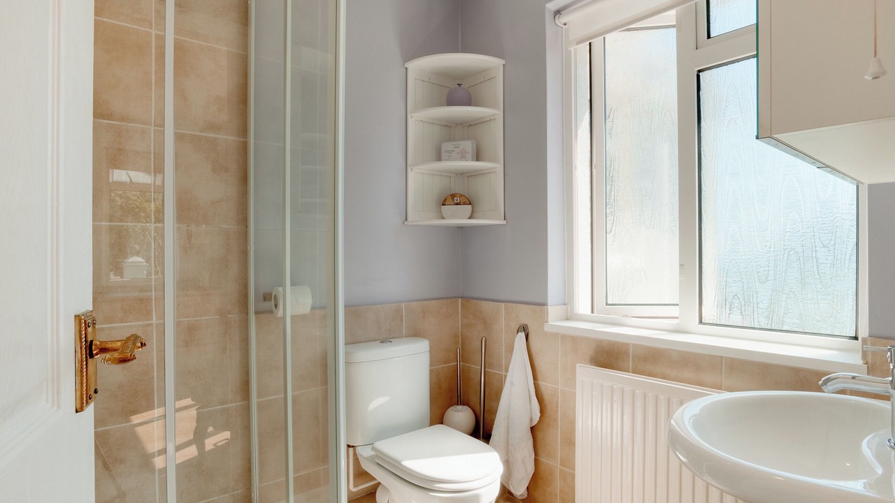 Photo of Bedroom in Roundham