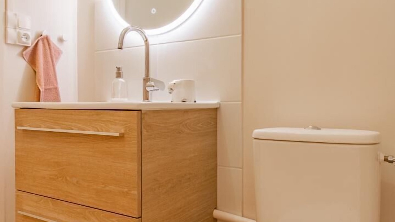 Photo of Bathroom in Chapaize