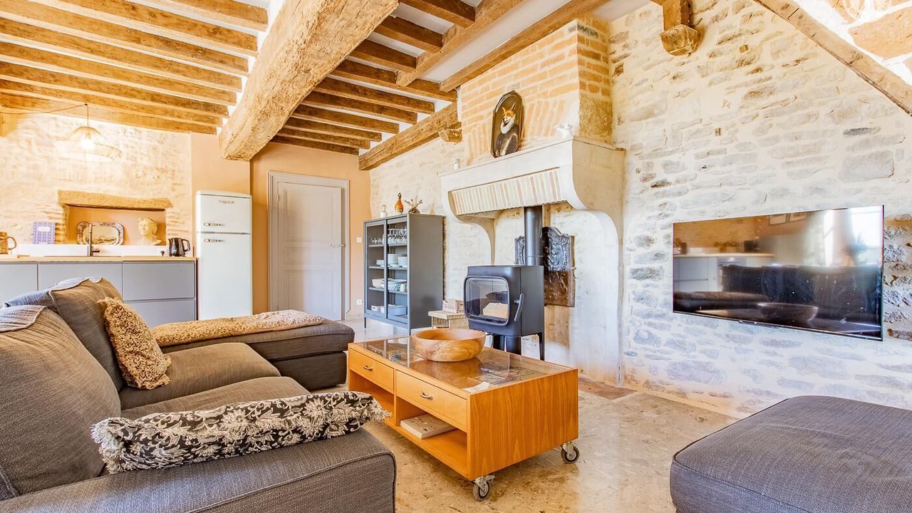 Photo of Livingroom in Chapaize