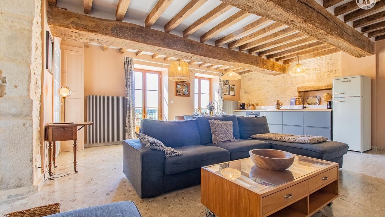 Photo of Livingroom in Chapaize