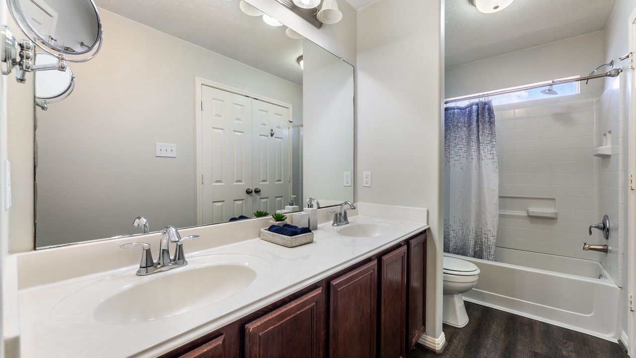 Photo of Bathroom in Central Southwest