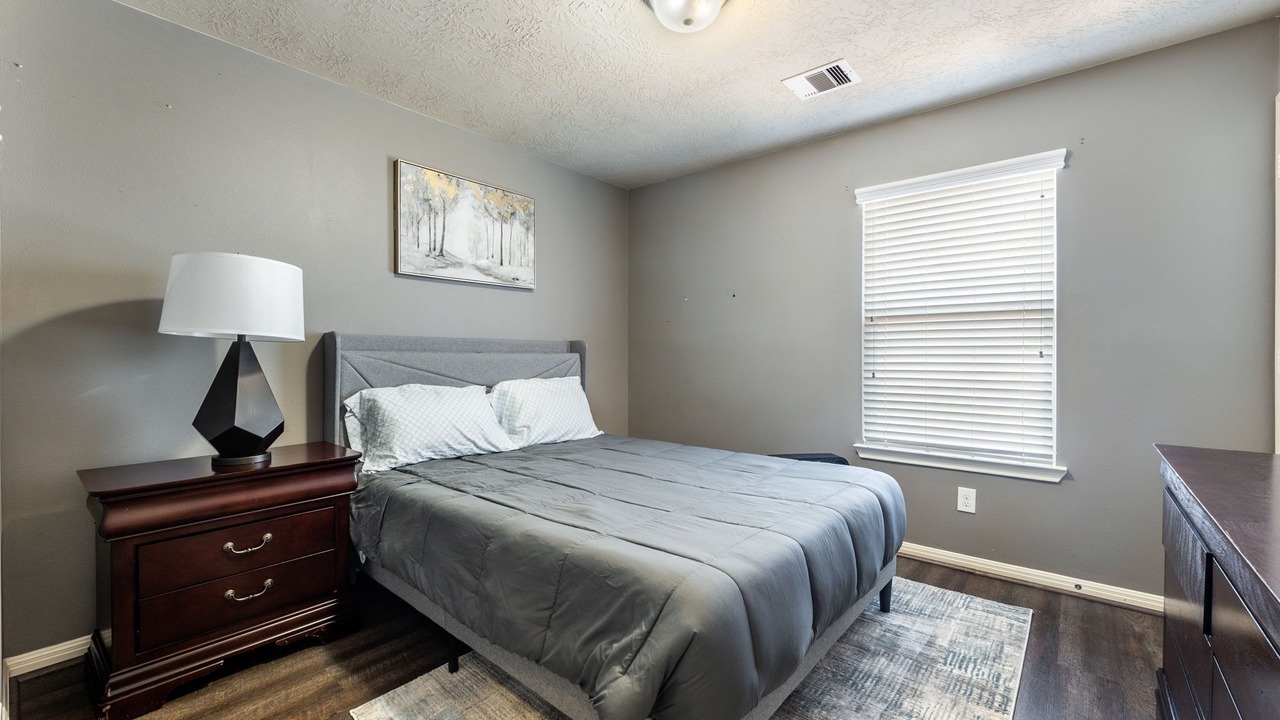 Photo of Bedroom in Central Southwest