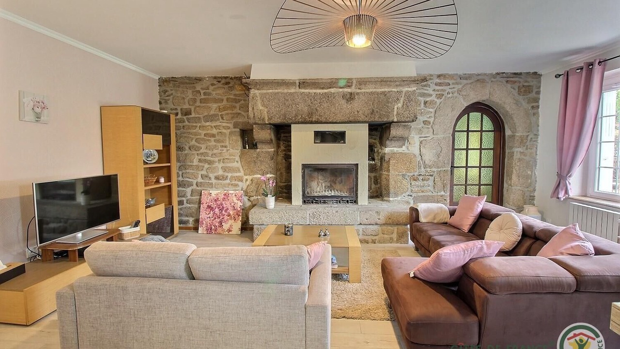 Photo of Livingroom in Plenee-Jugon