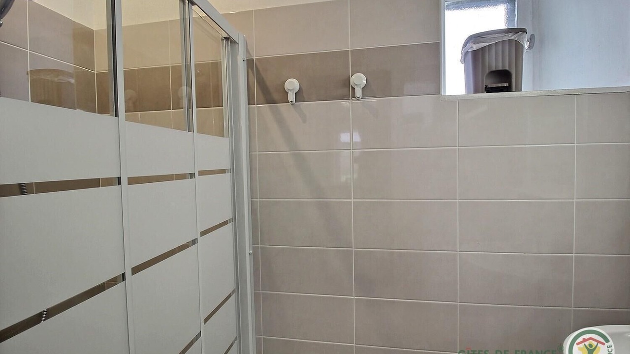 Photo of Bathroom in Plenee-Jugon