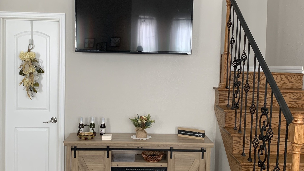 Photo of Livingroom in Cotton Gin