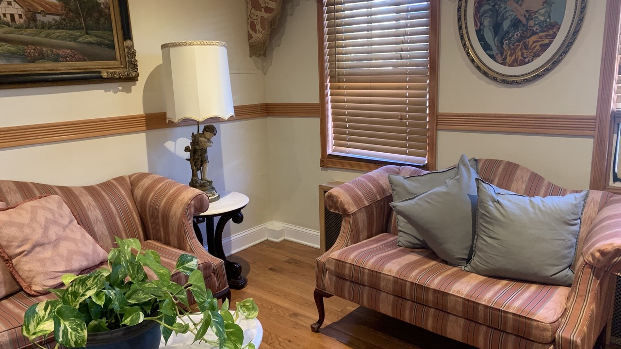 Photo of Livingroom in Union City