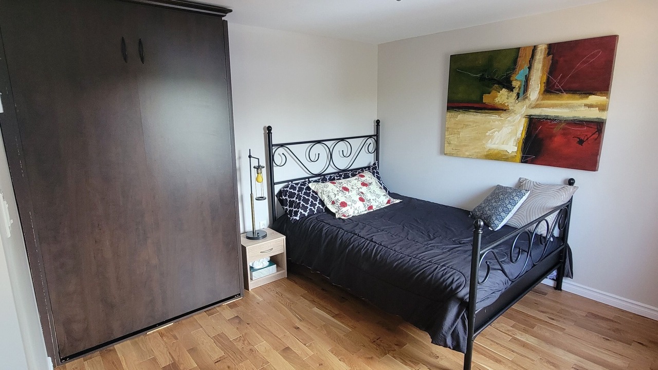 Photo of Bedroom in Laval